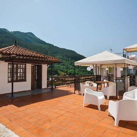 Nations Geres - Bed & Breakfast 외부 사진